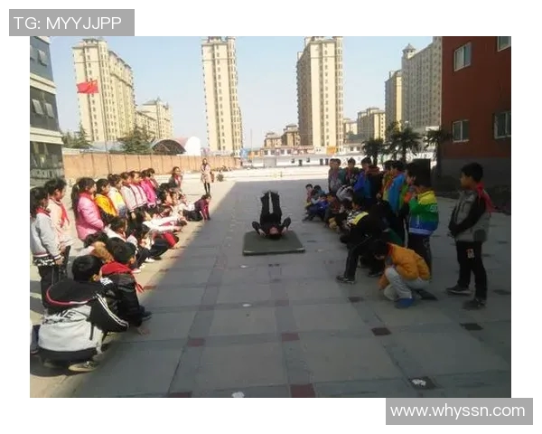 体育课外堂规章制度的建立与实施对学生身心发展的重要性分析